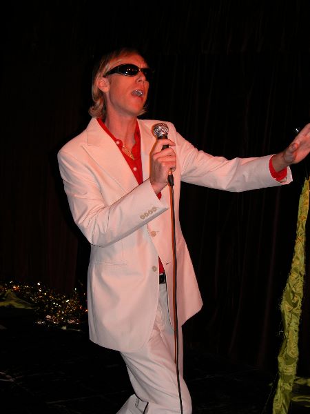 ../Images/Sabre summers crazy carousel benefit 013.jpg